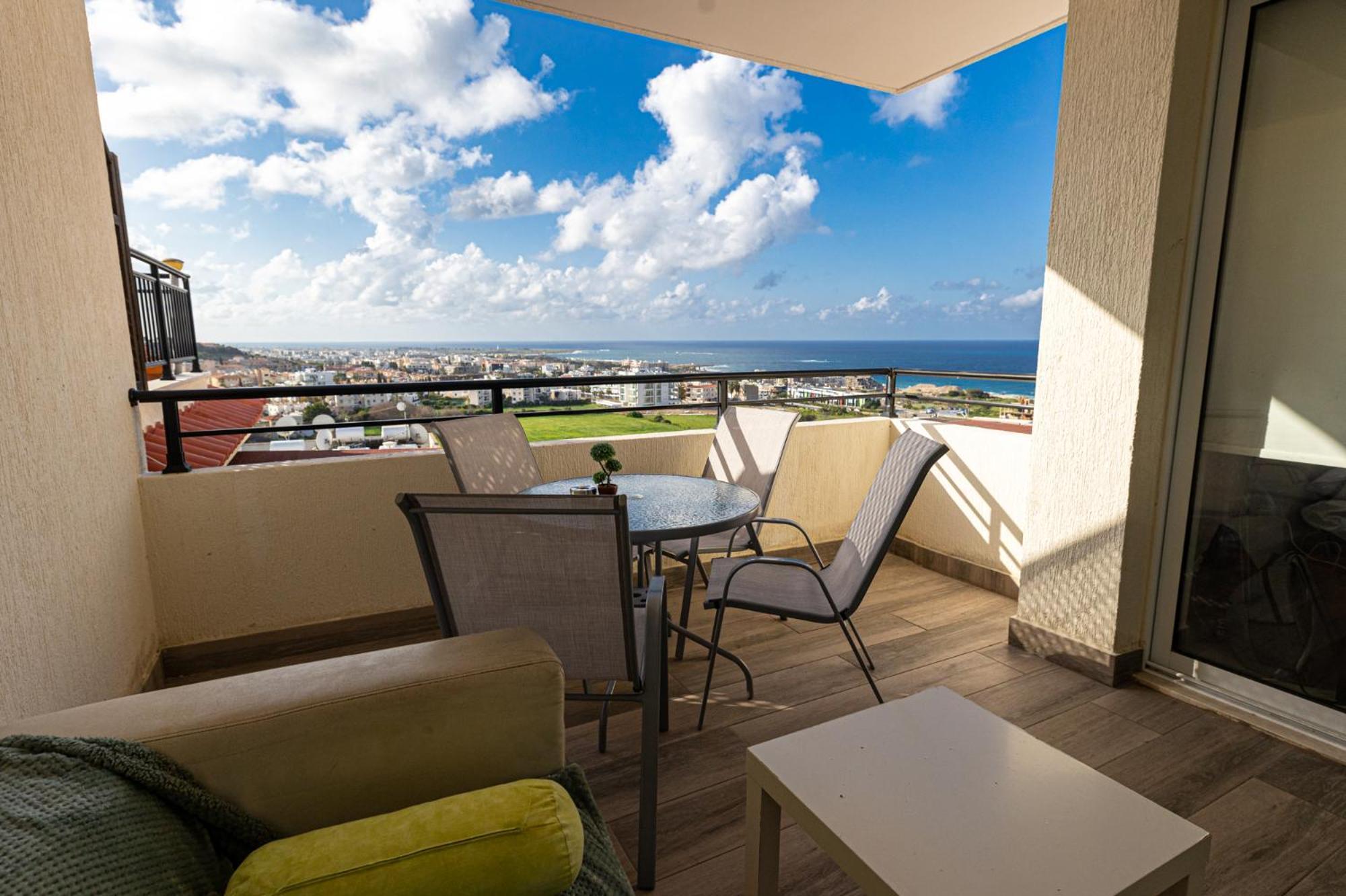 Eden Blue-Horizon 1B, Paphos, Sea View, Pool Apartment Konia Bagian luar foto
