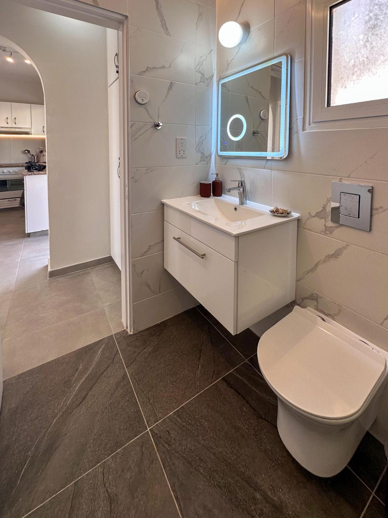 Eden Blue-Horizon 1B, Paphos, Sea View, Pool Apartment Konia Bagian luar foto