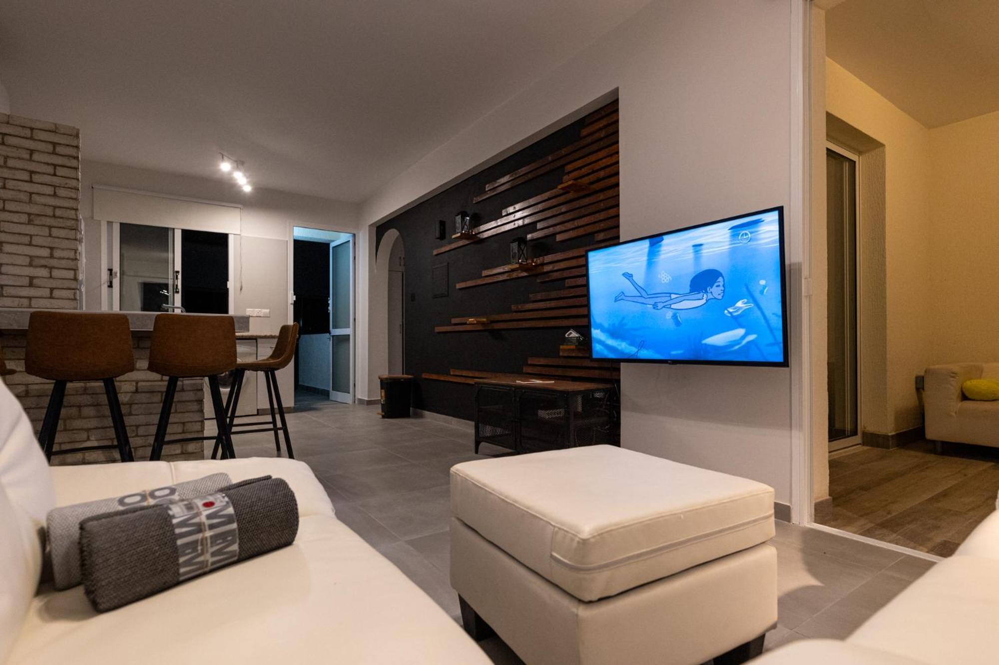 Eden Blue-Horizon 1B, Paphos, Sea View, Pool Apartment Konia Bagian luar foto